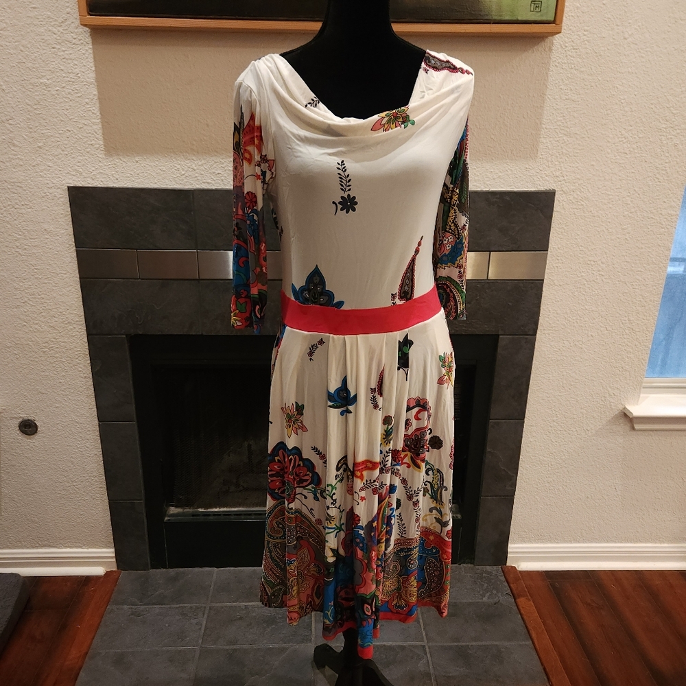 Reborn J Fit & Flare Butterfly Print Dress L Flattering